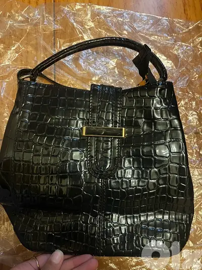 black snail bag