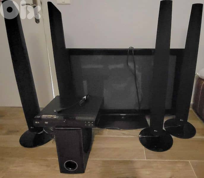 Home Theater Surround Sound 0