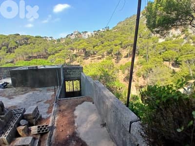 860 SQM Land in Zahrieh, Baabdat, Metn Overlooking the Mountains