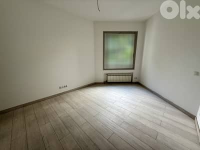 4 BR Apartment for Sale in Achrafieh – 330 sqm شقة للبيع في الأشرفية