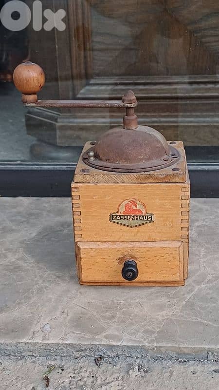 antique 5