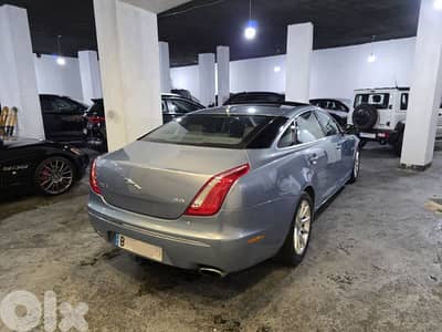 2013 Jaguar XJ-L V6 Supercharged Company Source & Maintenance Like New