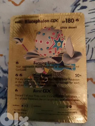 blacephalon pokemon golden card.