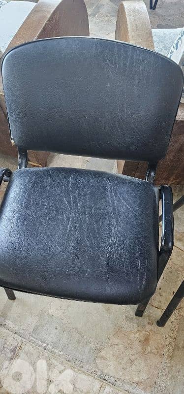 chairs 0