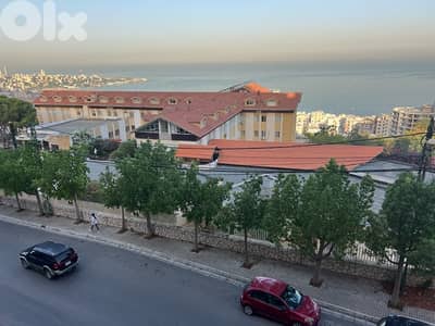 Spacious apartment in a quiet family-friendly neiborhood