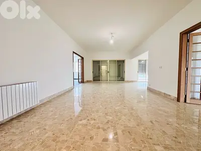 Luxuries Apartment For Rent In Raouche / شقة للايجار في الروشة