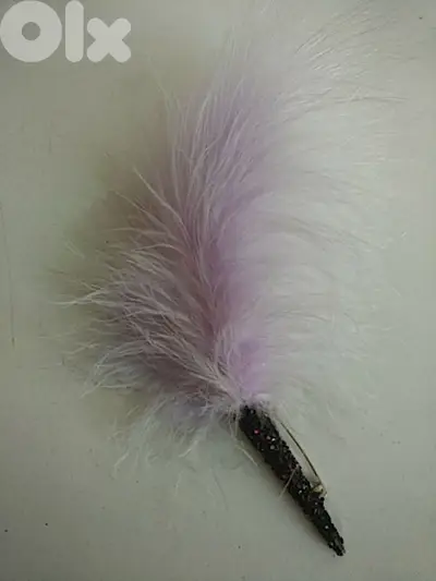 Vintage feather brooch - Not Negotiable