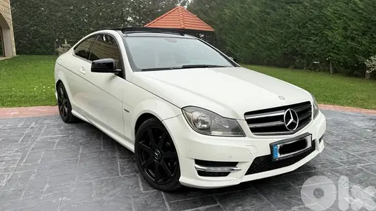 Mercedes-Benz C250 Coupe 2012 AMG - Company Source