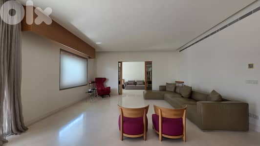 Spacious Apartment for Rent in Achrafieh شقة واسعة للإيجار في الأشرفية