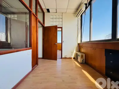 RAO26-4765 Office 120m2 for rent in Sin l Fil, $ 1,000 cash