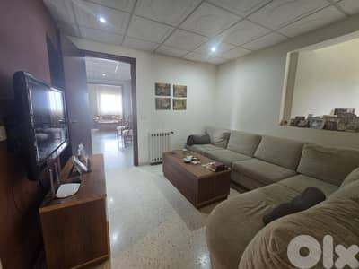 Spacious Apartment in Prime Ain Aar Location For Rent