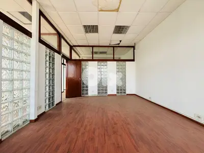 RAO26-4766 Office 220m2 for sale in Sin l Fil, $ 368,000 cash