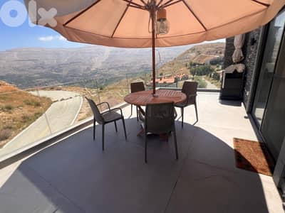 Chalet for Sale in Zarour Club شاليه للبيع في نادي الزعرور
