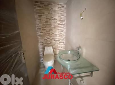 apartment in ballouneh 155m/ شقة في بلونة ١٥٥ متر