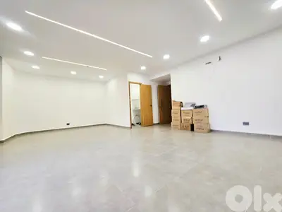 RAO26-4809 Office / Clinic 80m2 for rent in Marlies, $ 1,000 cash