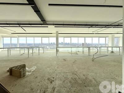 RAO26-4778 Office 550m2 for rent in Sin l Fil, $ 6,500 cash