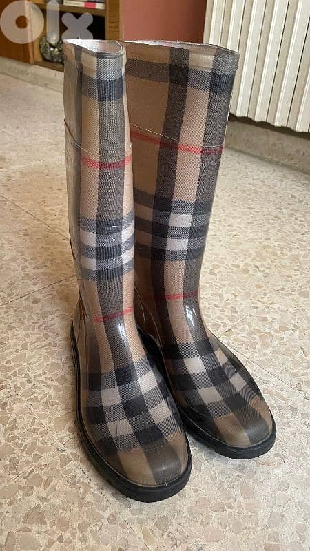 Burberry Original Rain Boots 1