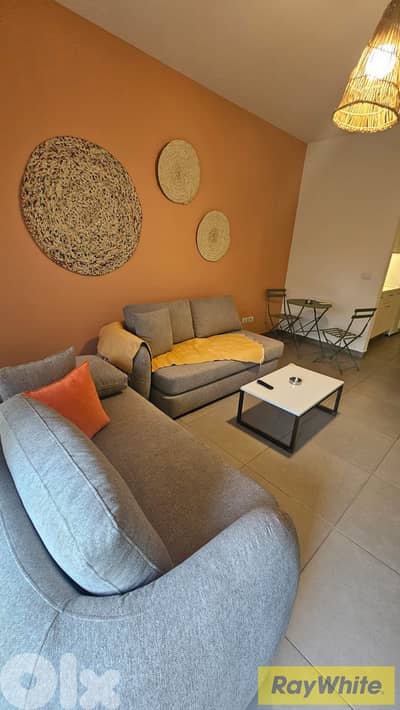 RWB102PMZ  Guesthouse  For Rent In Fidar  ( Night Stay)