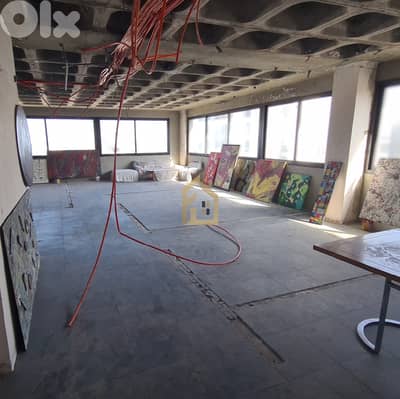 Office for sale in Achrafieh EA238 مكتب للبيع في الأشرفية