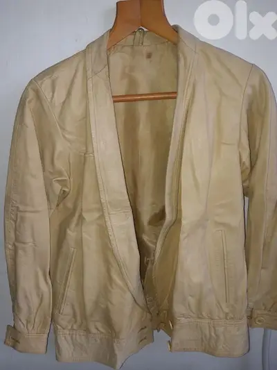 Leather jacket (38/40) - Not Negotiable