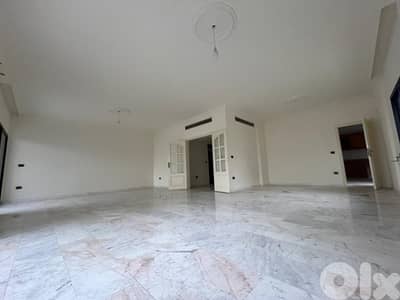 Apartment For Sale in Verdunشقة للبيع في فردان