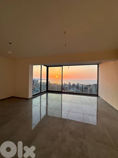 Jal El Dib/ Prime Stunning Apartment for Rent - جل الديب/ شقة للايجار