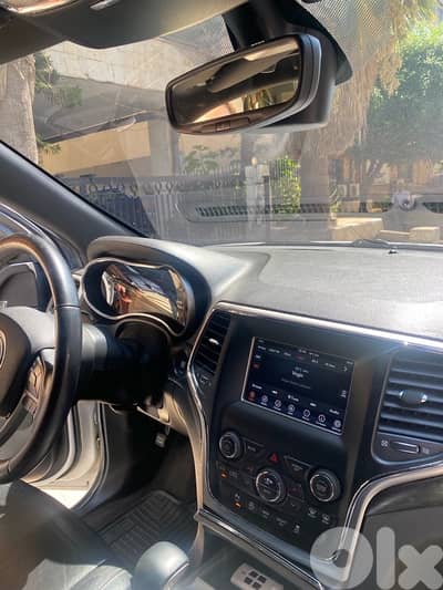 Jeep Grand Cherokee 2018 Laredo V6
