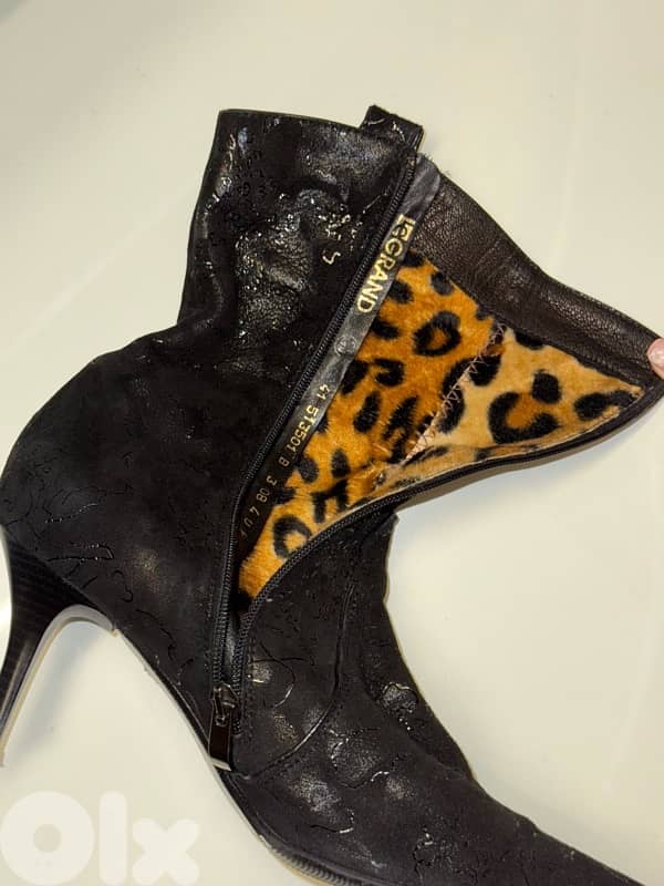 heels & boots good condition 4