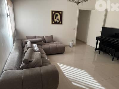Apartment for sale in Sassine/ Spacious Apartment for sale in Sassine/ Spacious