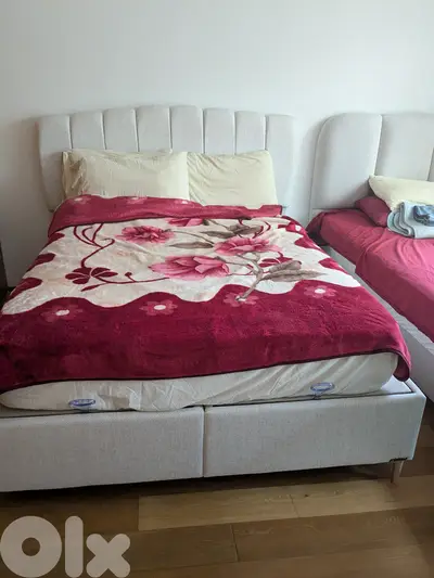 Brand new cream colour Queen bed