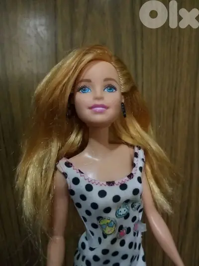 Barbie DOLLED UP DOTS FASHIONISTAS doll nu13 Mattel2015 great doll=21$