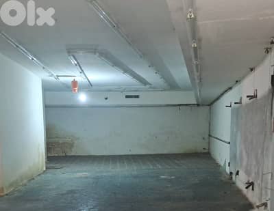 For Sale | Warehouse in Achrafieh للبيع | مستودع في الأشرفية