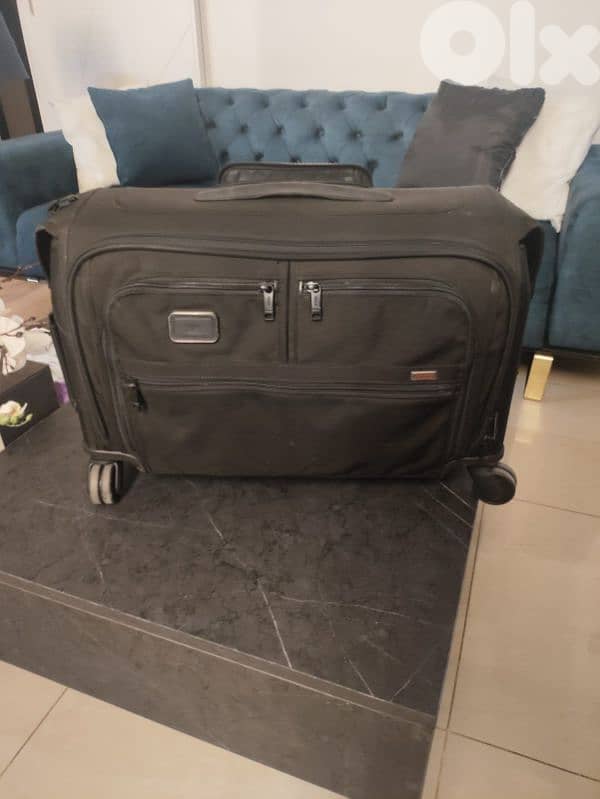 Tumi luxurious 2 travel Bags-Rarely used, perfect condition 5