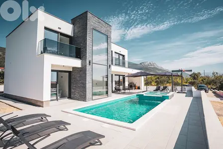 VILLA IN AIN SAADE PRIME (800SQ) + LAND (1200SQ) , (AS-256)