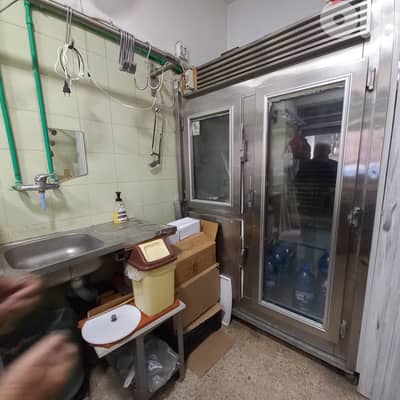Fully eqquiped Butcher s shop in Zalka for rentمحل جزارة مجهز بالكامل