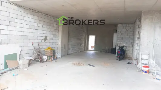 Shop for Rent in Jnah   محل للايجار في الجناح