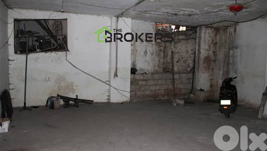 Warehouse for Sale in Ras Al Nabaa   مستودع للبيع في راس النبع
