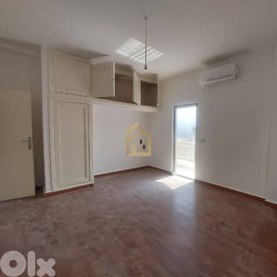 Apartment for rent in Achrafieh JD242  شقة للإيجار في الأشرفية