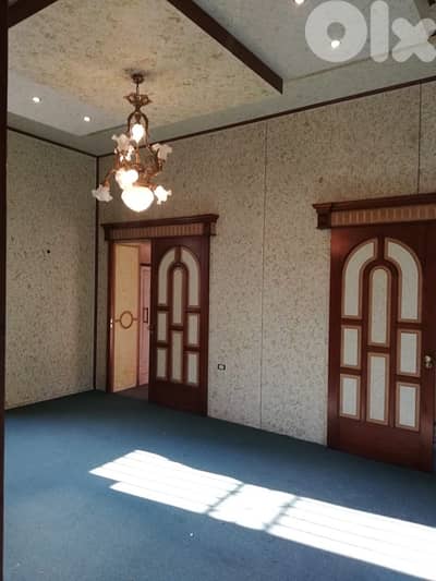 منزل للايجار في الجبل بعلشميه  - بحمدون مع حديقة وتراس