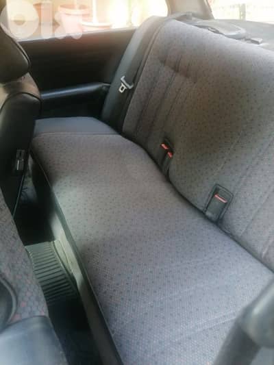 BMW E30 1989