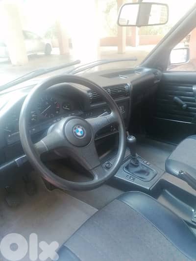 BMW E30 1989