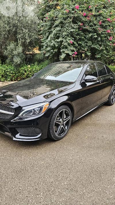 c300 2018 AMG 54.000 Miles