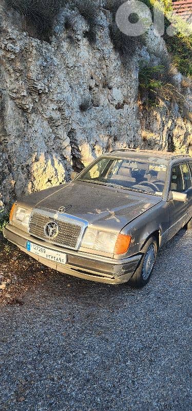 Mercedes-Benz E-Class 1992 0