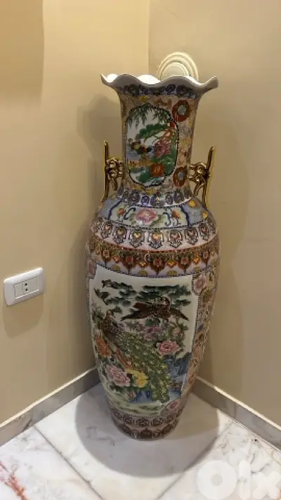 japanese vase