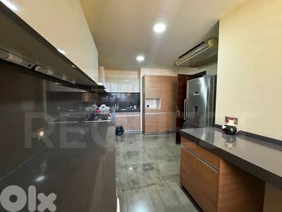 Apartment For Rent in Ain El Mraiseh شقة للايجار في عين المريسة