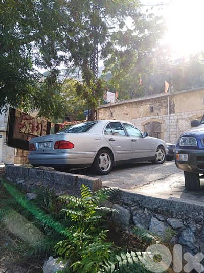 Mercedes-Benz 1996 E320 Avant Garde very clean 4sale