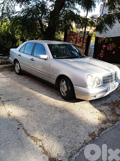 Mercedes-Benz 1996 E320 Avant Garde very clean 4sale