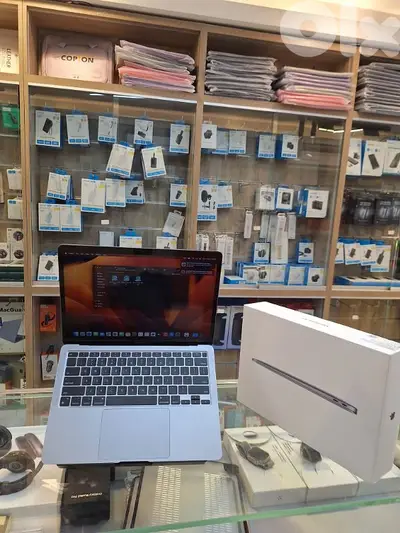 Used macbook air 13 2019 *8/128 gb *cor i5 *236 cycle Used macbook air 13 2019 *8/128 gb *cor i5 *236 cycle