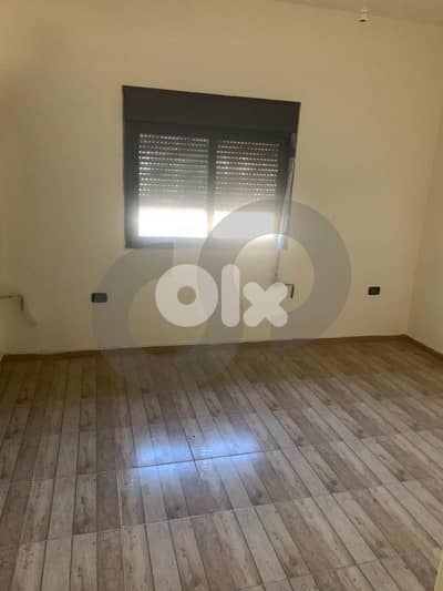 Great deal, calm zone,166sqm, suitable for a big family REF#YT127128