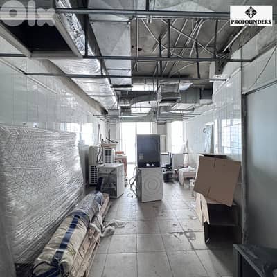 Showroom for rent in Mkalles صالة عرض للايجار في المكلس